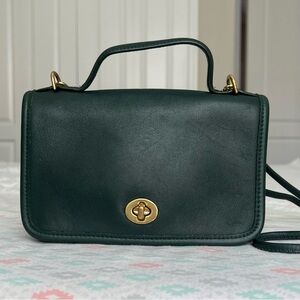 Authentic Vintage Coach Casino 9924 bottle green